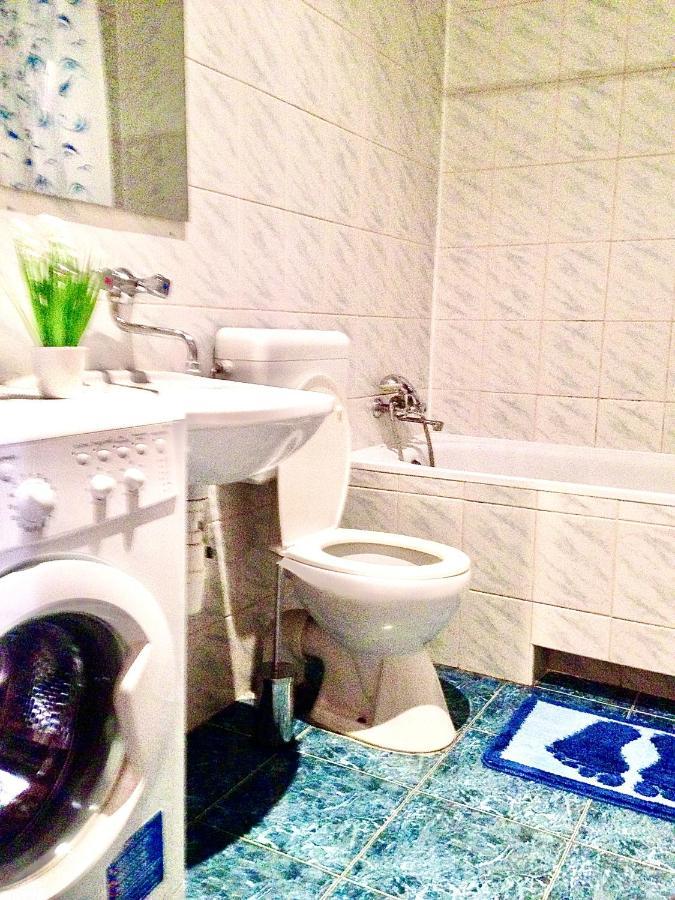 Apartment Near Opera On Horodotska 11 리비프 외부 사진